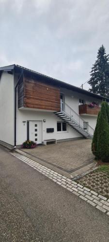 Sankt Georgen im Attergau House | St Georgen im Attergau ein Zimmer Wohnung