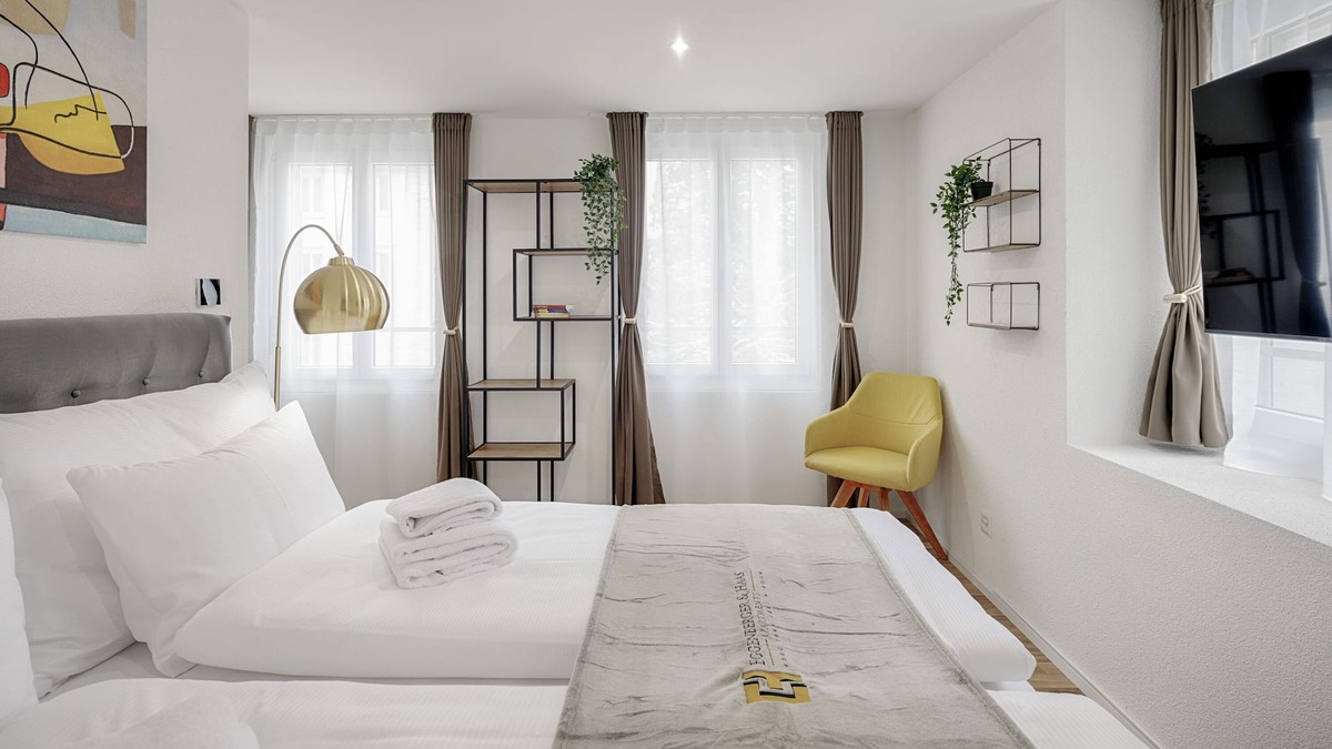 St. Gallen Apartment | St. Georgen-Strasse Studios by VISIMO - Design. City. Nature