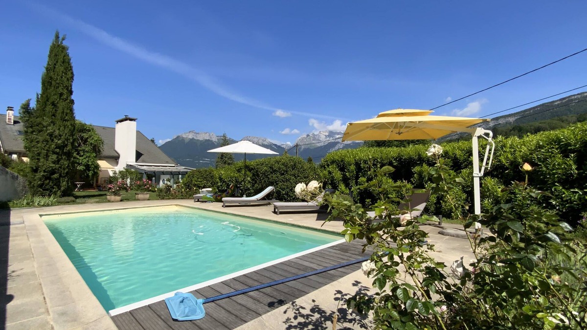 Saint-Jorioz House | St Jorioz, Prestigious villa near Annecy lake and mountains, pool, superb view