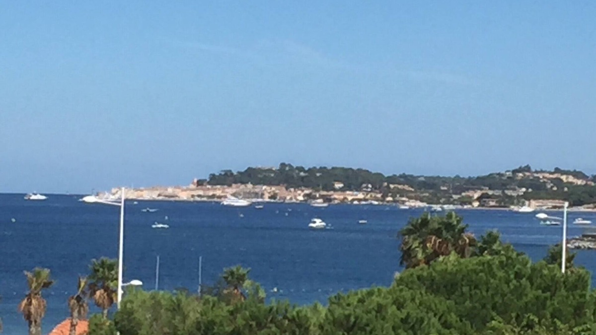 Port Cogolin Apartment | St-Tropez Gulf, air-cond apart, except sea view terrace, beach 150 yd, 4/6 pers