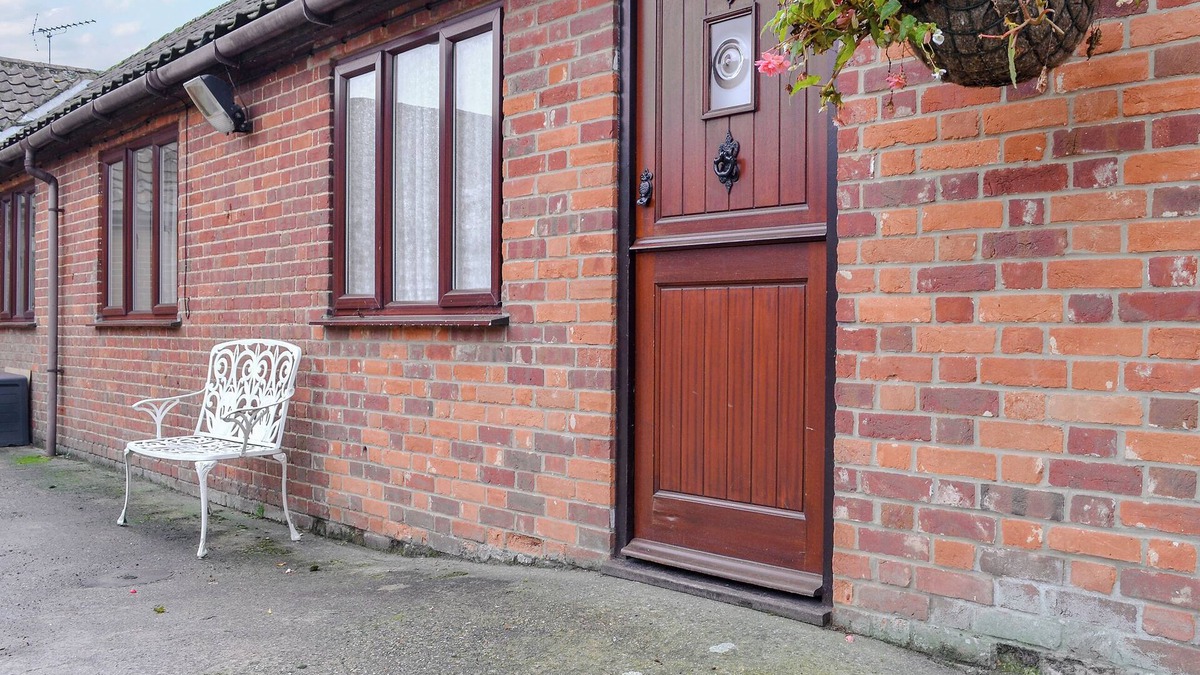 Foxley Cottage | Stable Cottage 1 - UKC3741