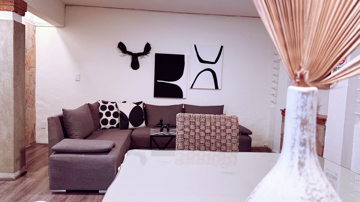 Guadalajara Municipality House | Stadium House - Ground Floor!