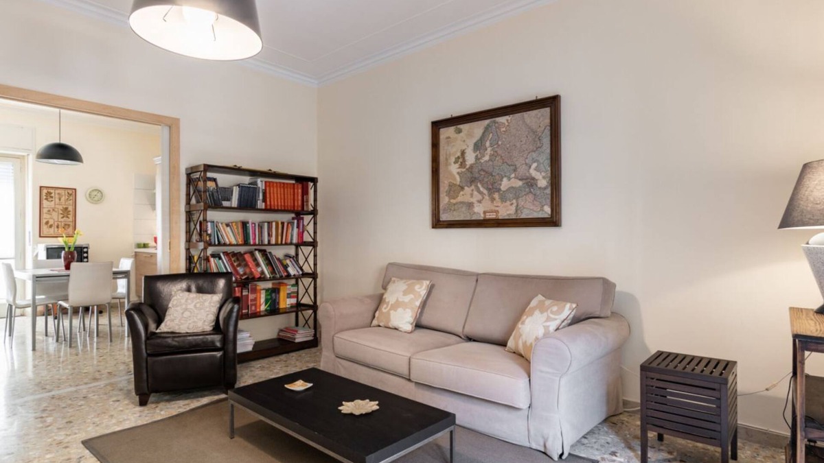 Borgo-Sanzio Apartment | Stadium &Villa Bellini Big APT with Terrace x5
