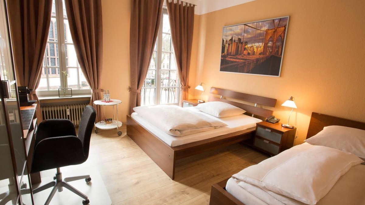 Juelich Hotel | Stadthotel Jülich