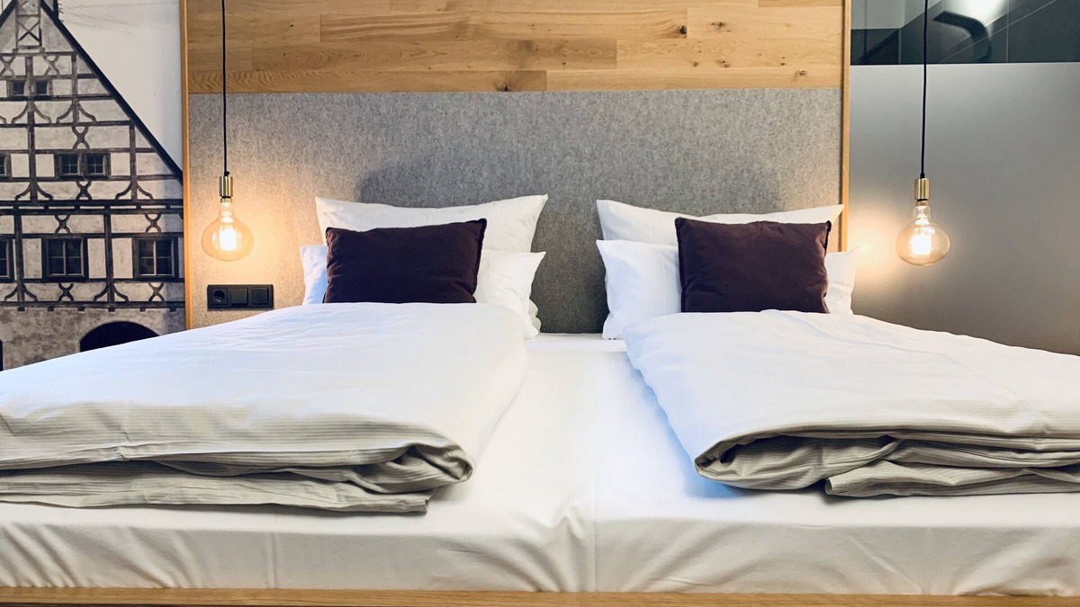 Krumbach Hotel | Stadthotel Kachelofen