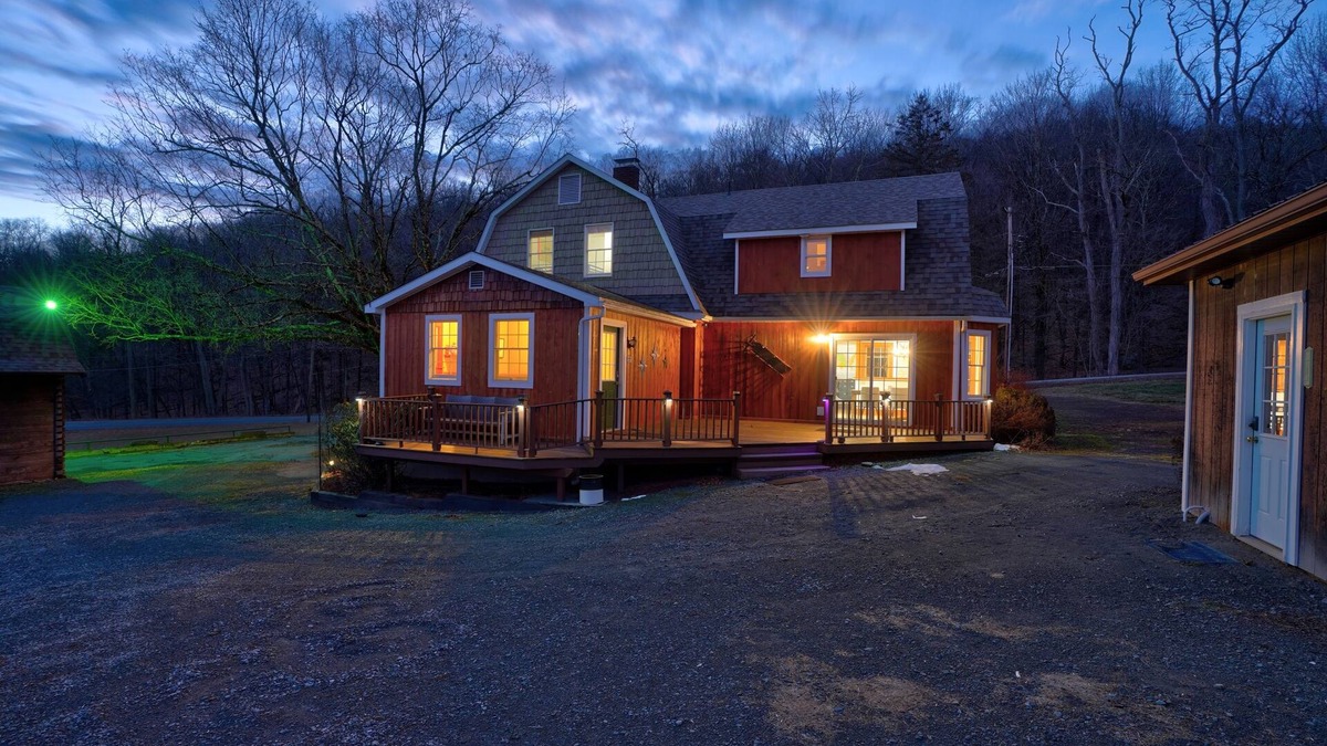 North Branch House | Stag Hill House New York