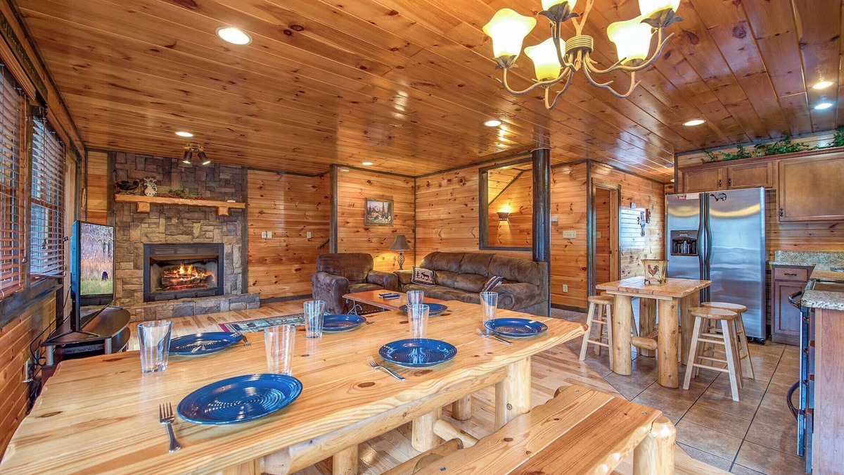 Hemlock Hills Cabin | Standing Bear Lodge