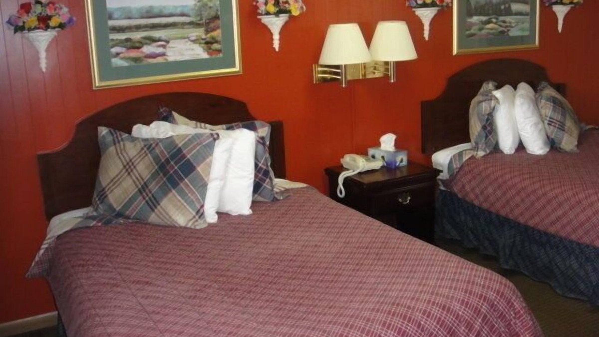 Standish Hotel | Standish Motel