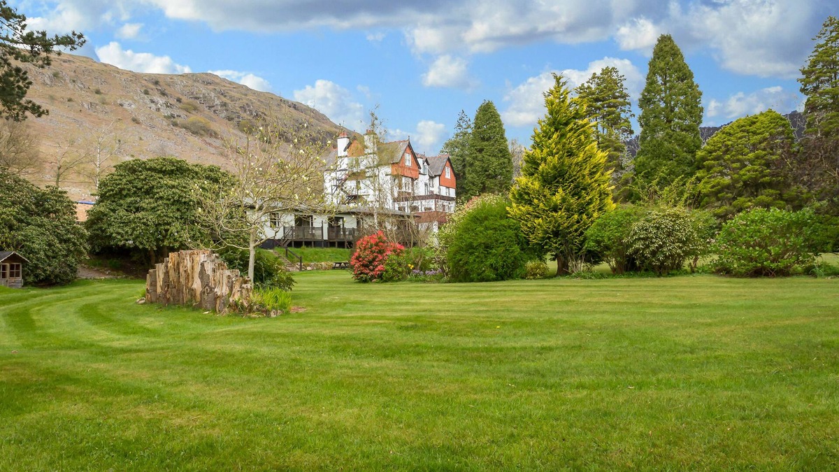 Boot House | Stanley House