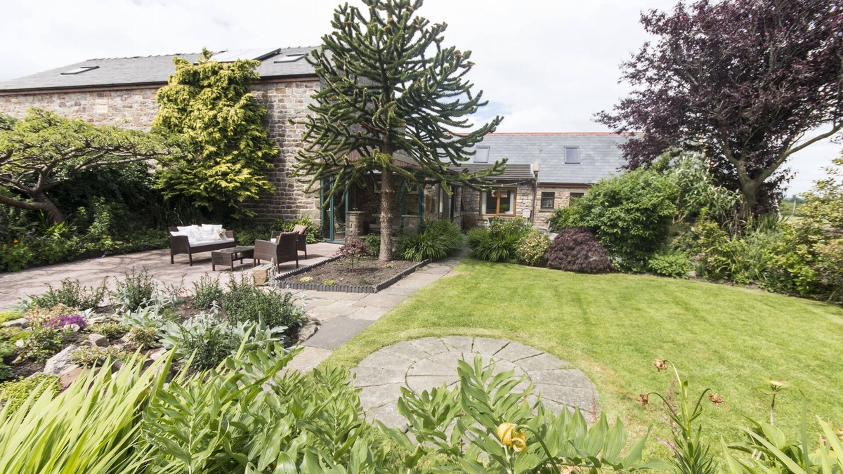 Lancaster Bed & Breakfast | Stanley Lodge Farmhouse