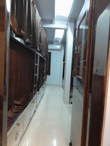 Kurla Apartment | Star Dormitory