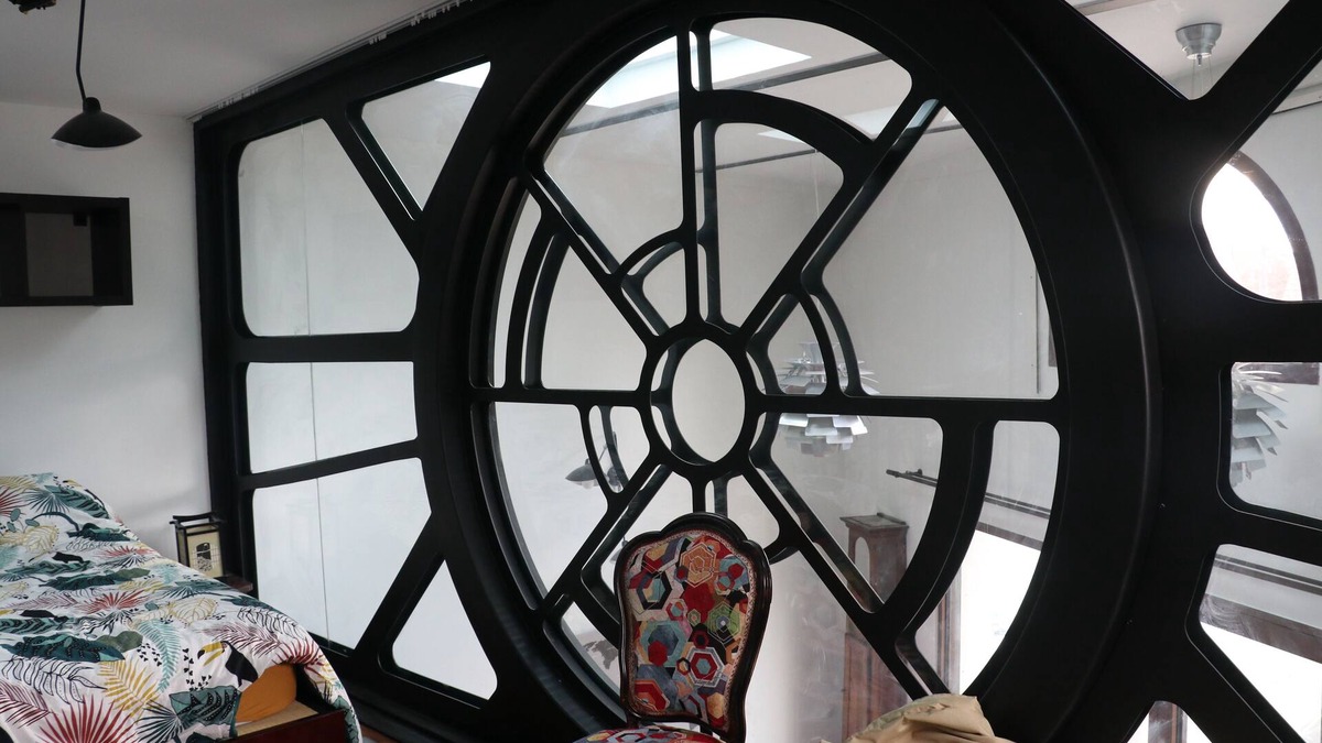 Dourdan House | Star Wars loft with mezzanine near Paris