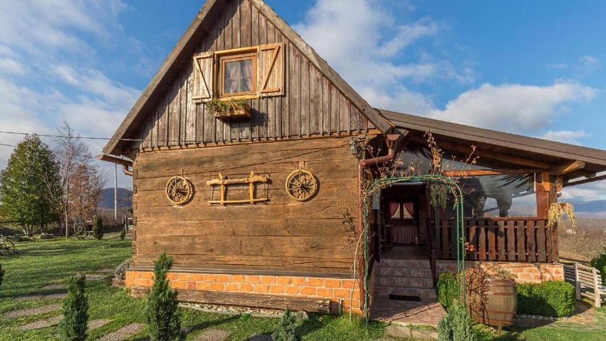 Zumberak Ski Chalet | Stara Hiža Vlašić - One bedroom Chalet with Private Garde