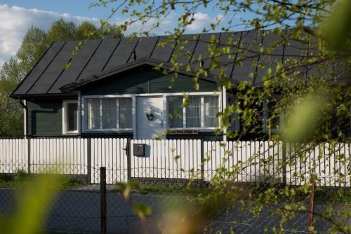 Narol House | Stara Stolarnia Noclegi