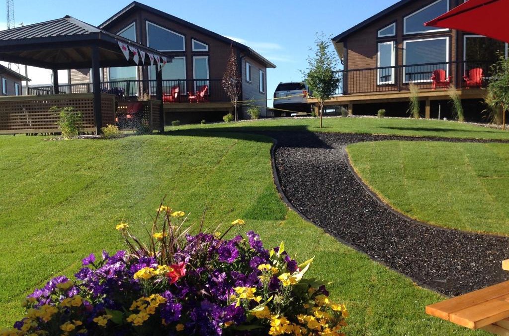 Pincher Creek Hotel | Stardust Inn and Chalets