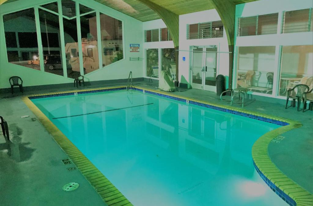 Munras Avenue Hotel | Stargazer Inn and Suites