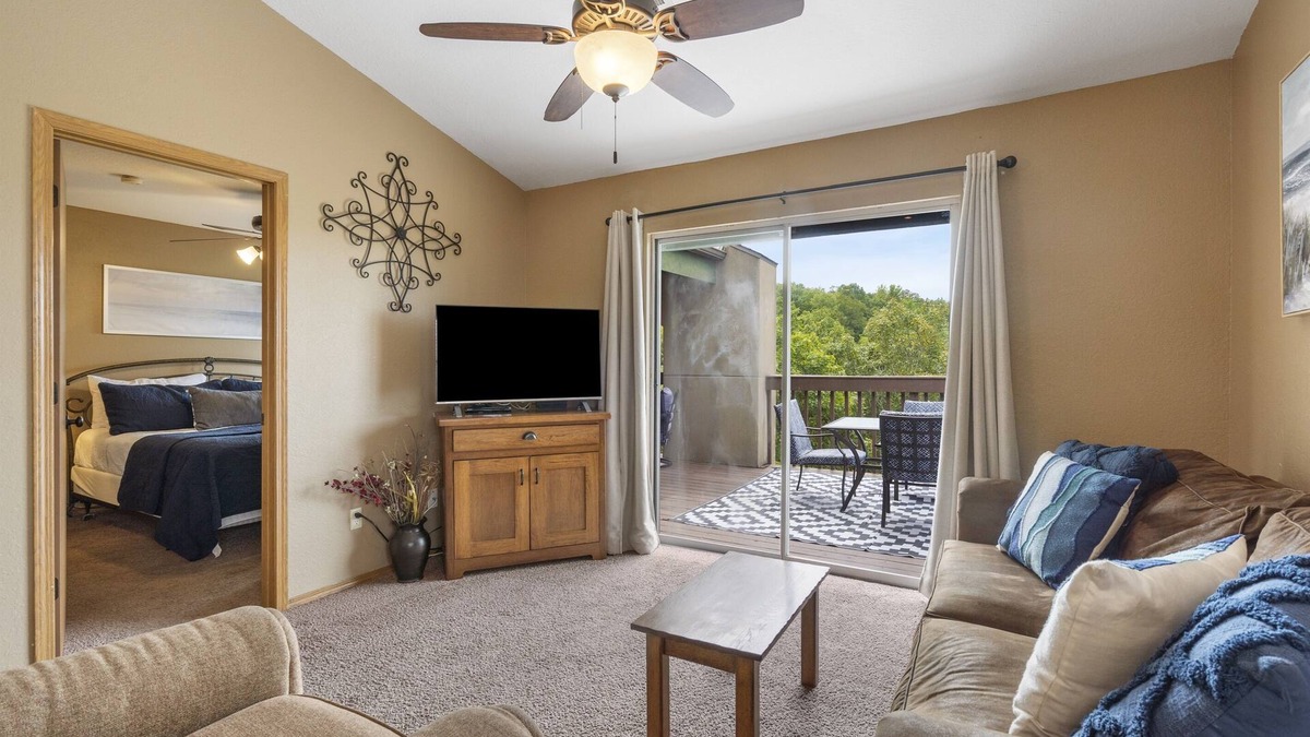 Indian Point Condo | Stargazer's dream | Lake View + 2BR w/Deck + More