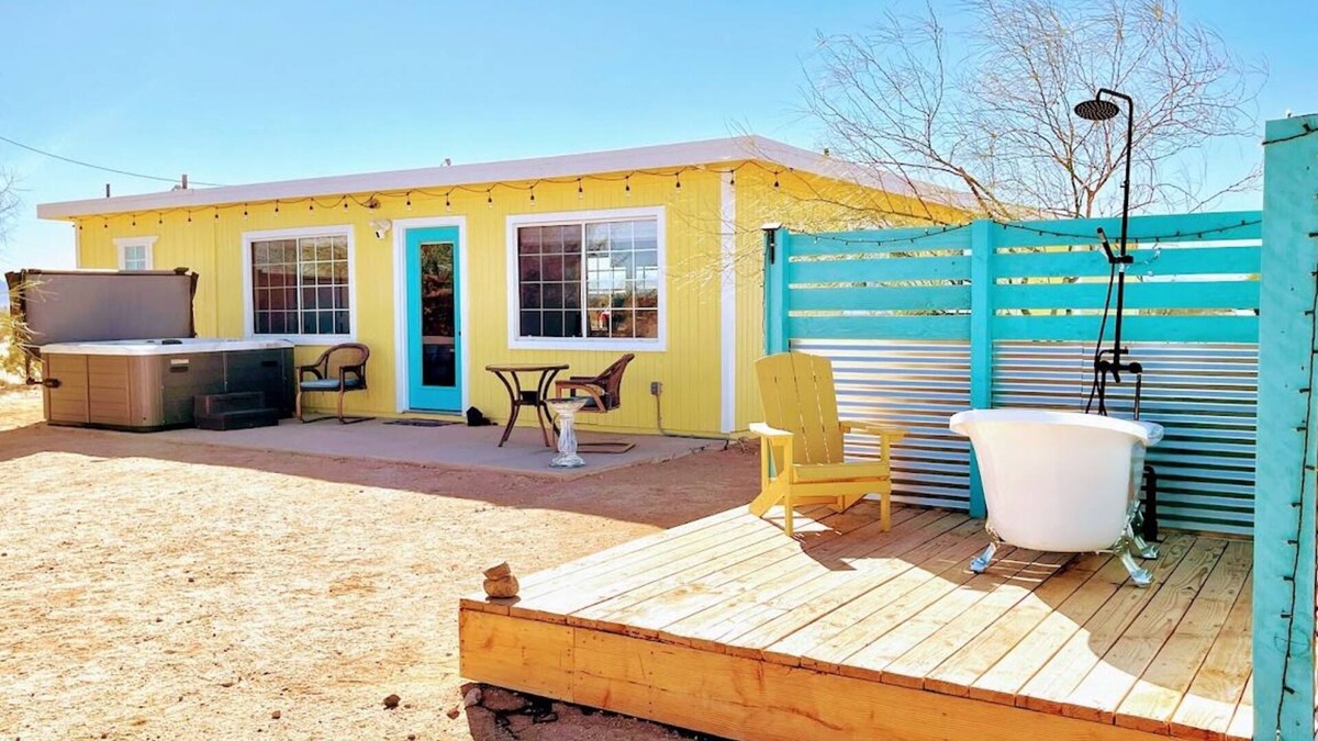 Joshua Tree House | Stargazing Retreat - 2 Acres/Outdoor Tub/Hammocks