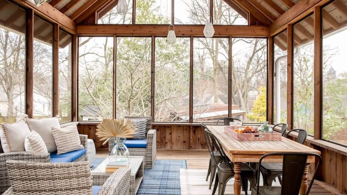 Cabbagetown House | Starry Night by Minty Living