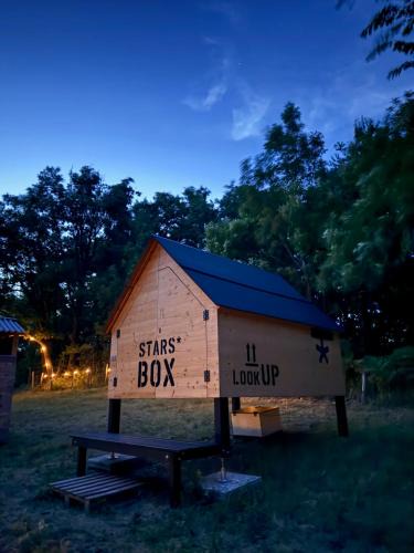 Levice Other | StarsBox la Duchessa