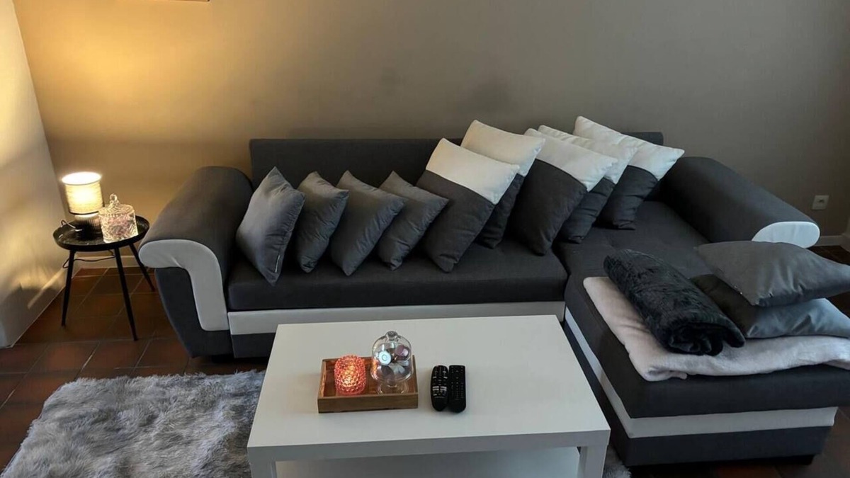 Ransart Apartment | Station 64 A1 Charleroi-airport