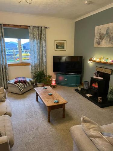 Corpach Apartment | Station Cottage