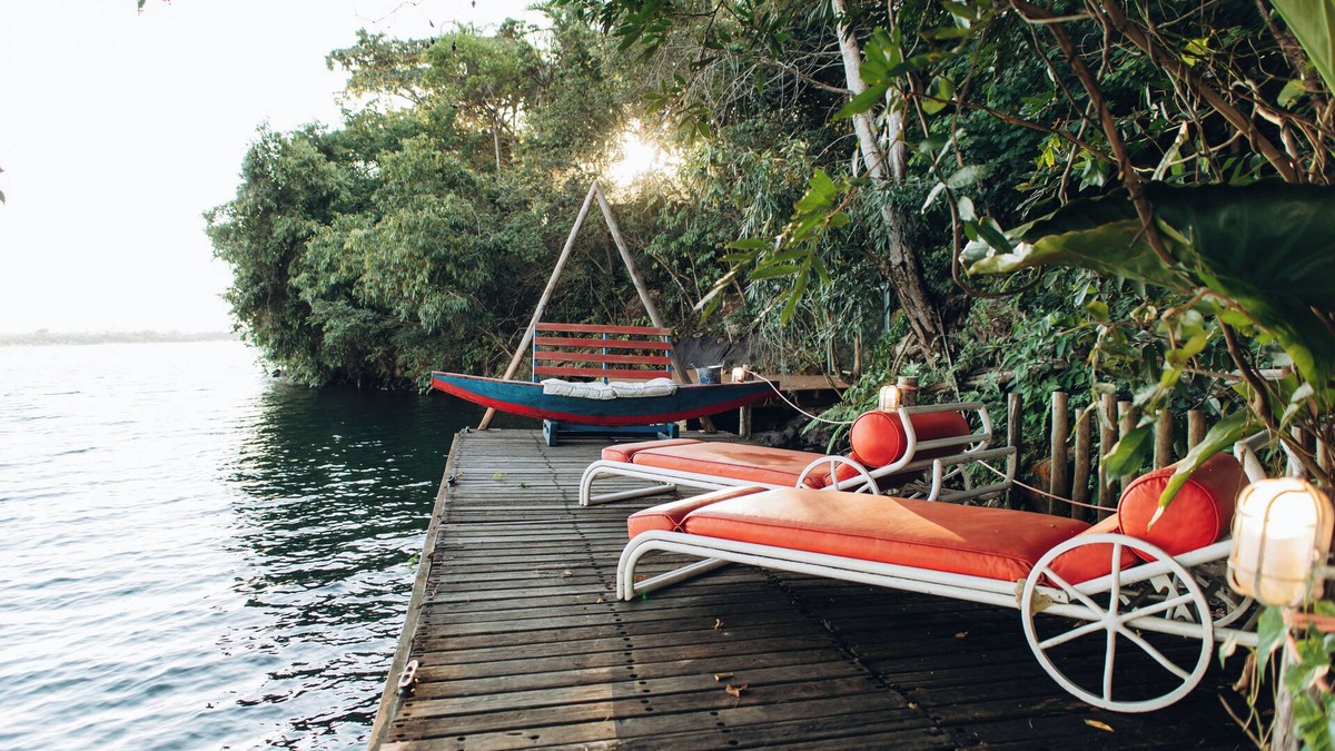 Lago Norte Cabin | Stay Experience Houseboat with sauna and hot tub, incredible view