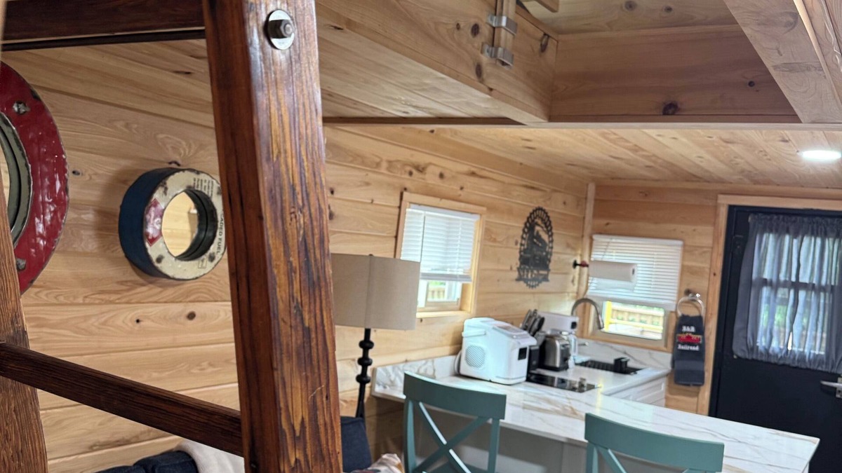 Kenansville Apartment | Stay in a caboose on the old Florida east coast line on a working cattle ranch!