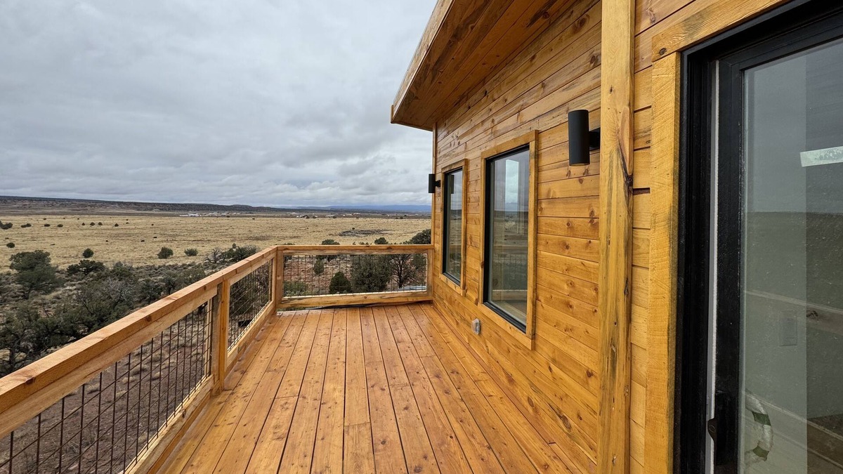 Kanab Cabin | Stay in AMAZING tiny cabins @ The Cedars w Walkout Decks and DARK SKIES!