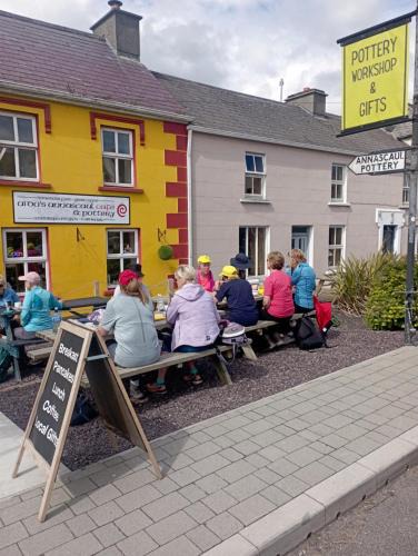 Annascaul Apartment | Stay in Annascaul Village at Aido's