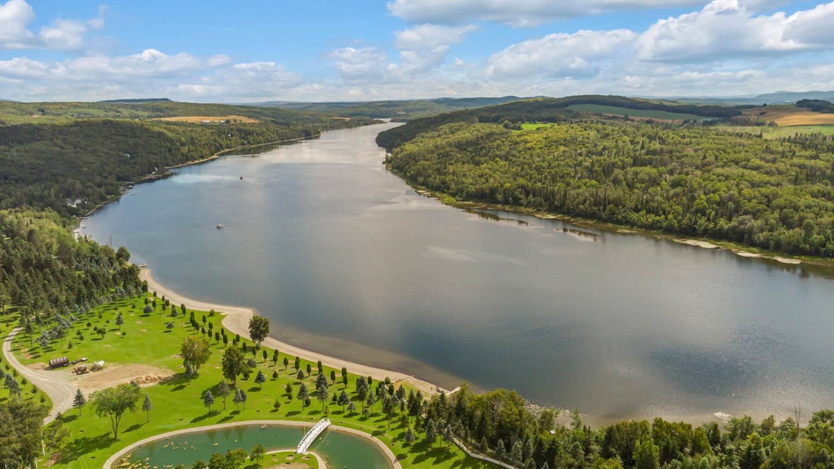 Squatec Ski Chalet | Stay in nature where to reconcile rest and outdoor activities