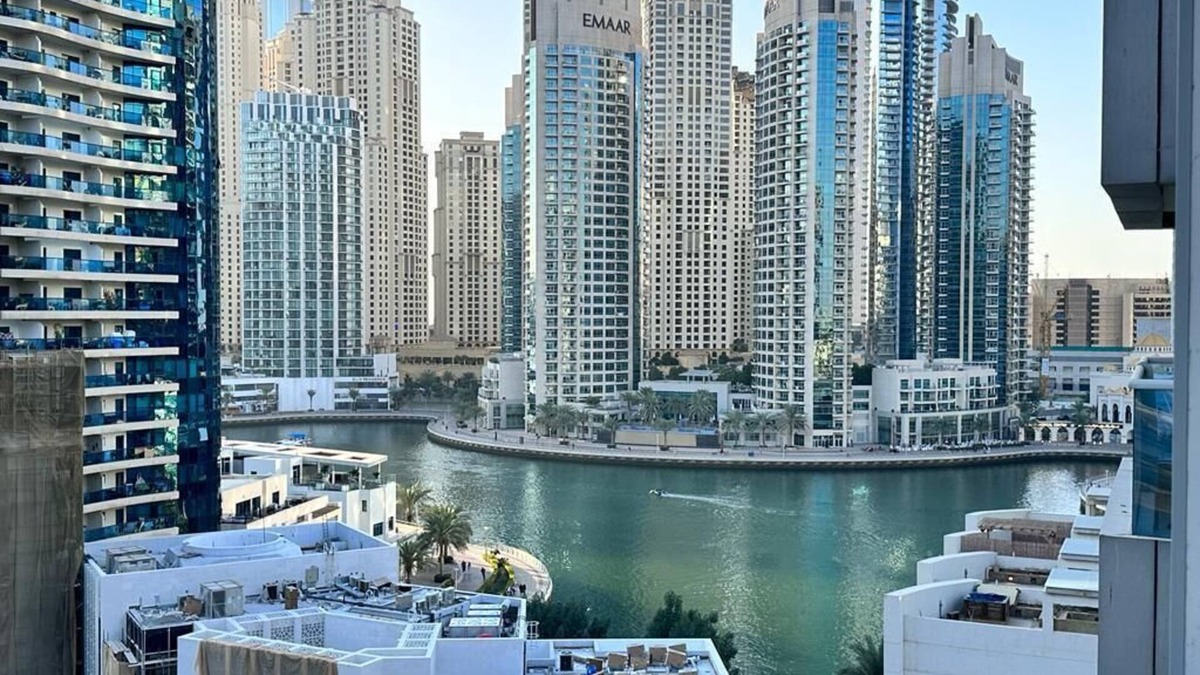 Al Satwa Apartment | Stay in heart of Dubai Marina - LUX 1BRD Apartment