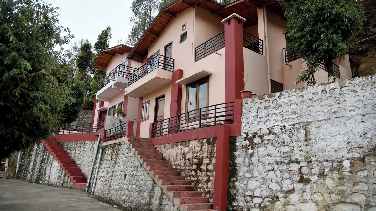Shyamkhet Apartment | Stay in Luxury Apartment & Cottage In Bhowali Nainital