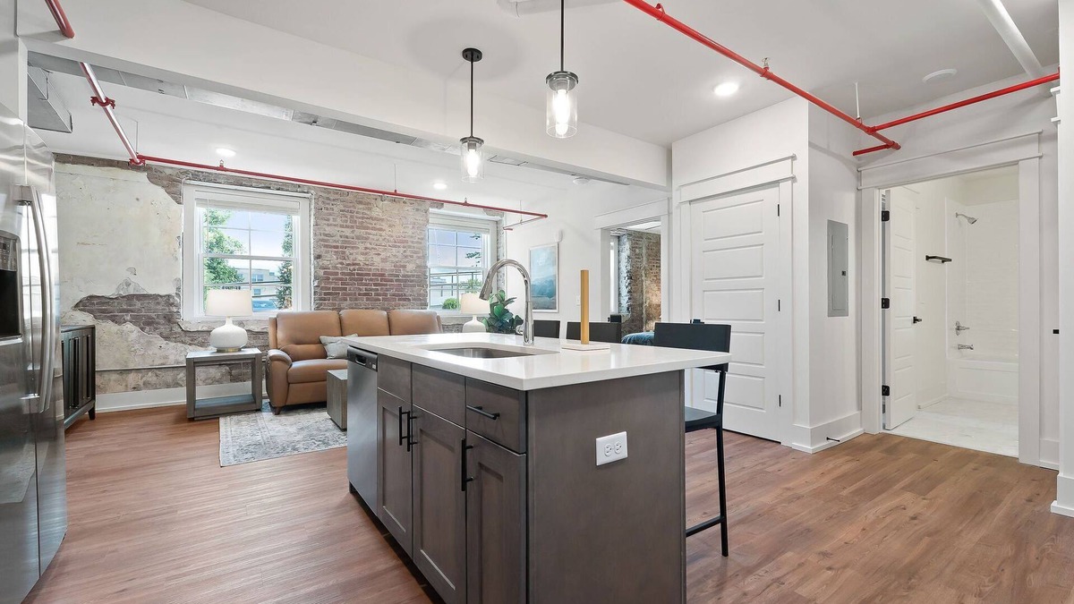 McMinnville Condo | Stay in the spacious 2BR Squad Room in McMinnville, TN!