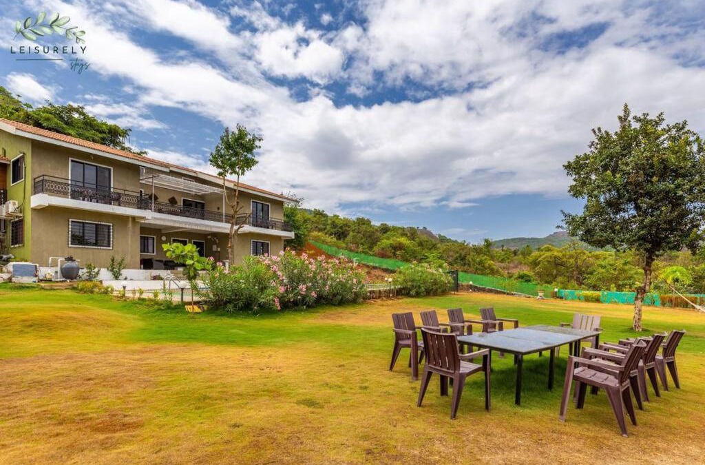 Kurvande Villa | Stay Leisurely By The Foothills 7BHK , Pawna Lake,