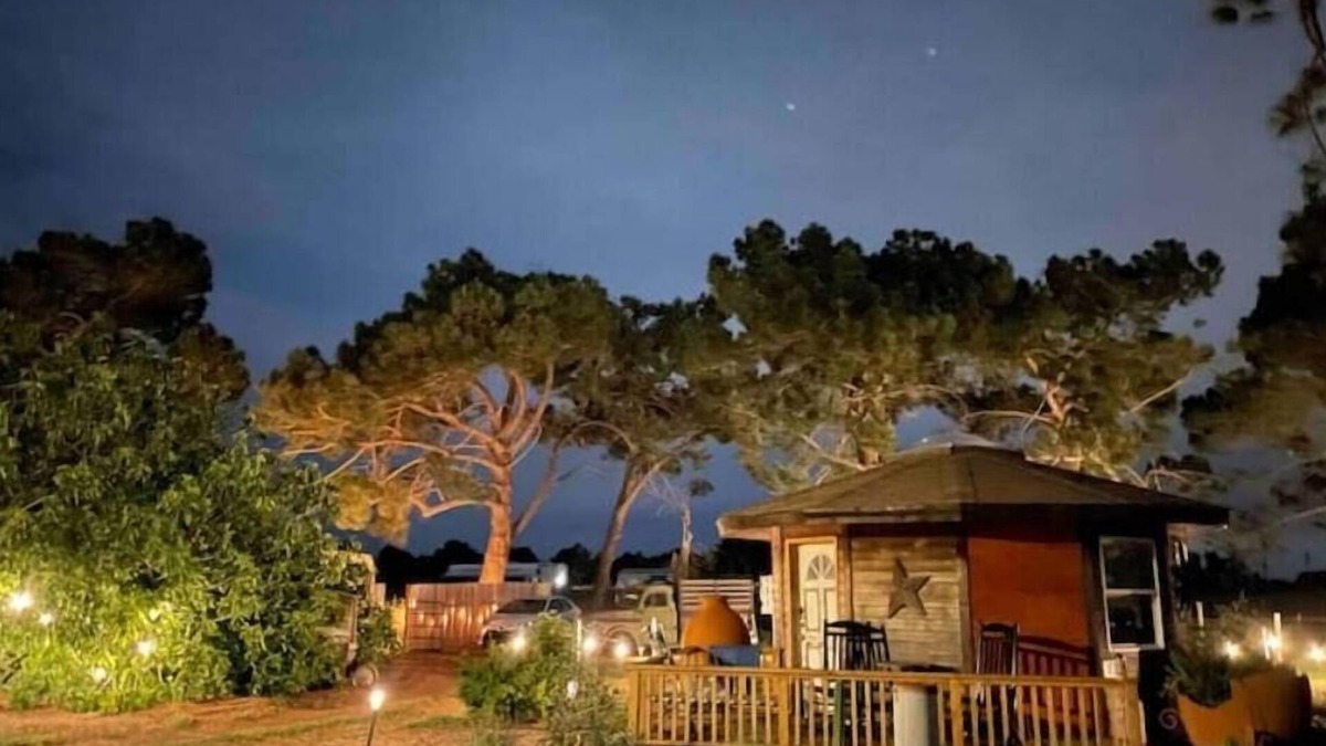 Davis Other | Stay on the farm - 1 bedroom cottage with deck outside of Davis