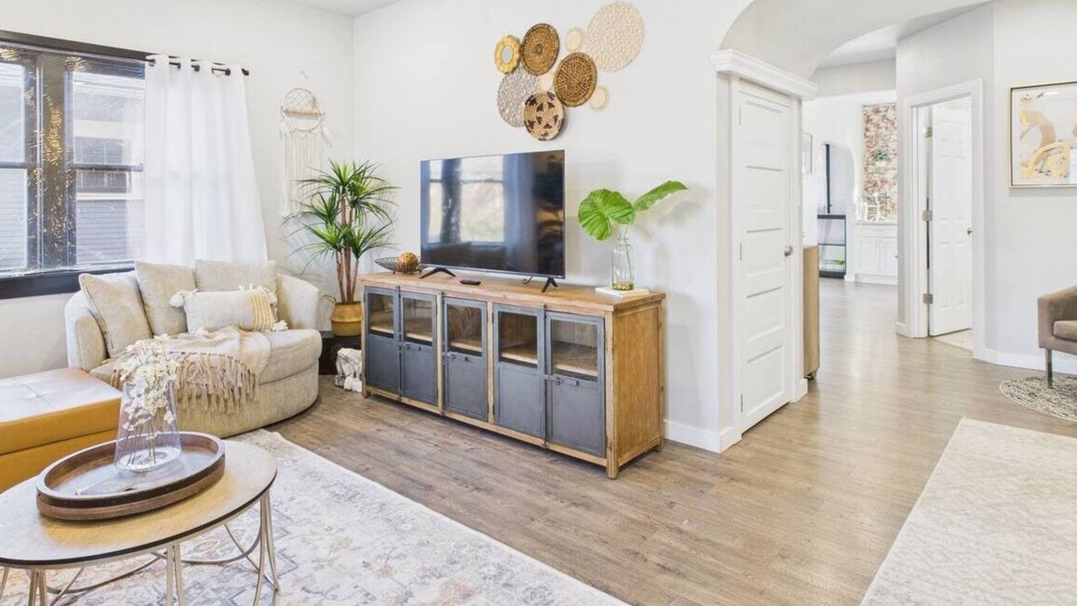 Albany House | Stay right downtown at a historical updated property