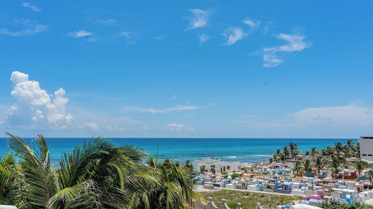 La Gloria Apartment | Stay with Sea Views in Isla Mujeres!