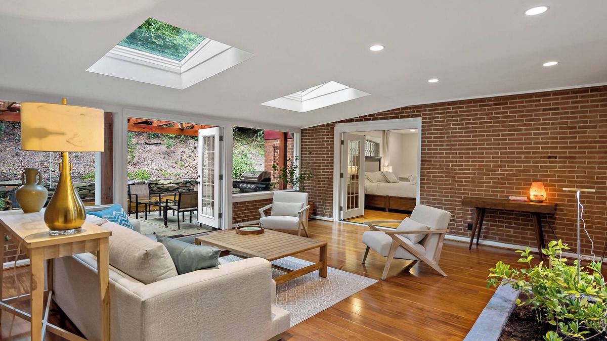 McLean House | Stay,Work,Thrive on the premier House, Entire home in McLean