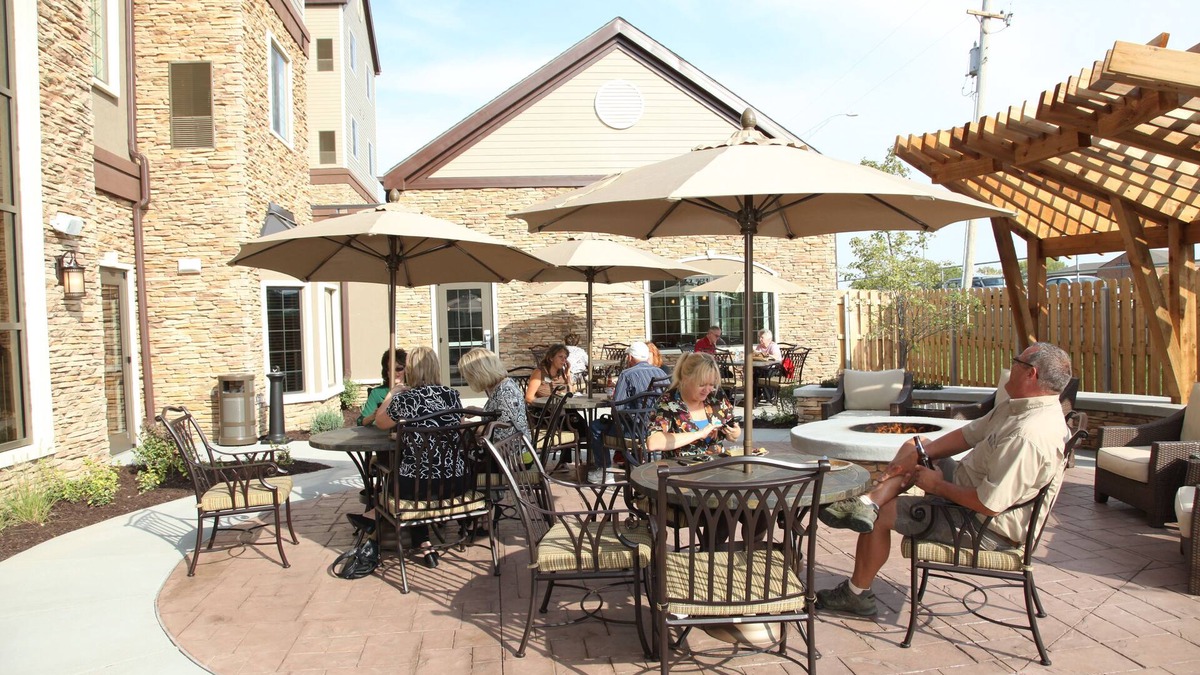 Lincoln Hotel | Staybridge Suites Lincoln Northeast by IHG