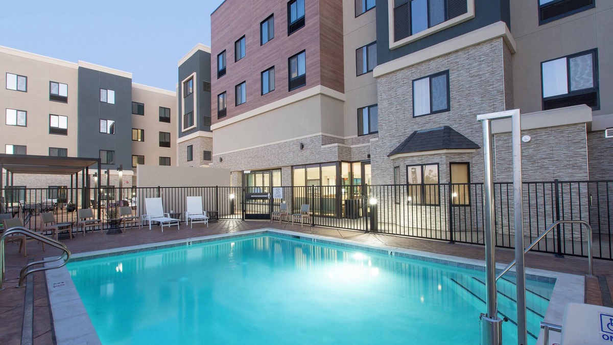 Manteca Hotel | Staybridge Suites Manteca by IHG