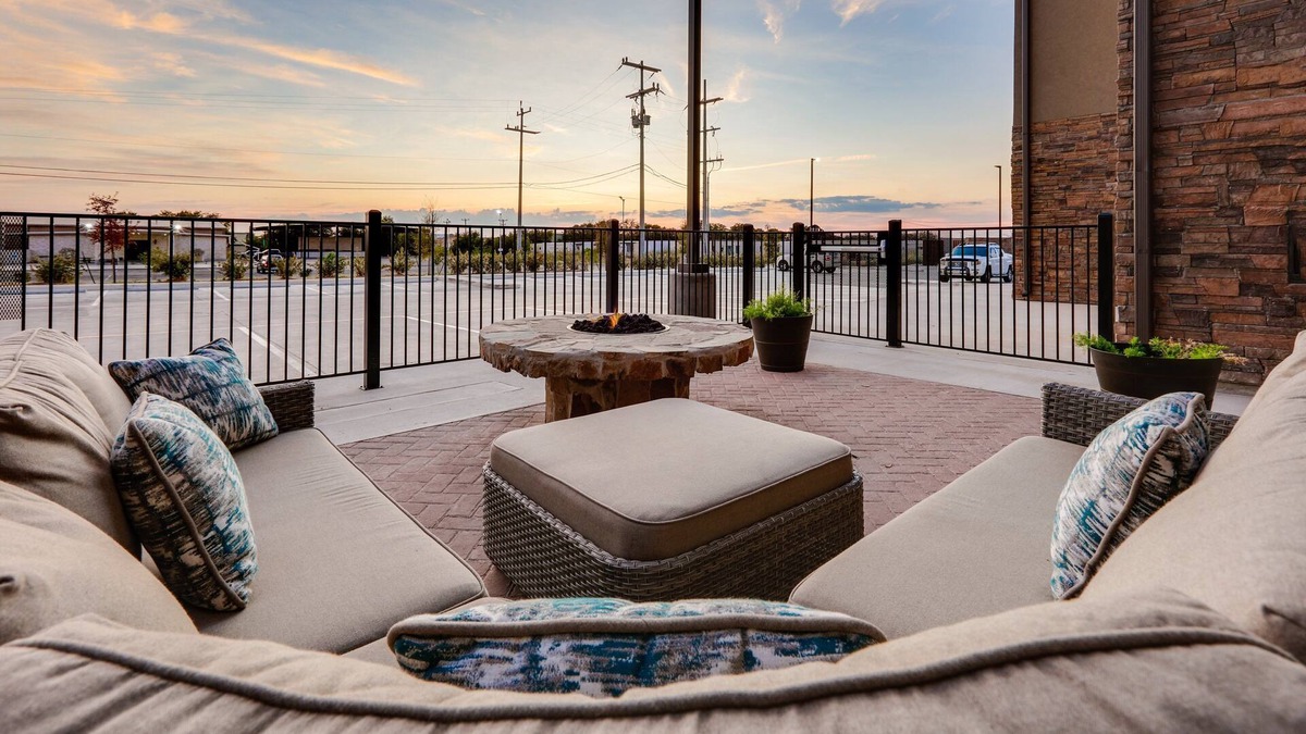 Schertz Hotel | Staybridge Suites San Antonio - Schertz by IHG