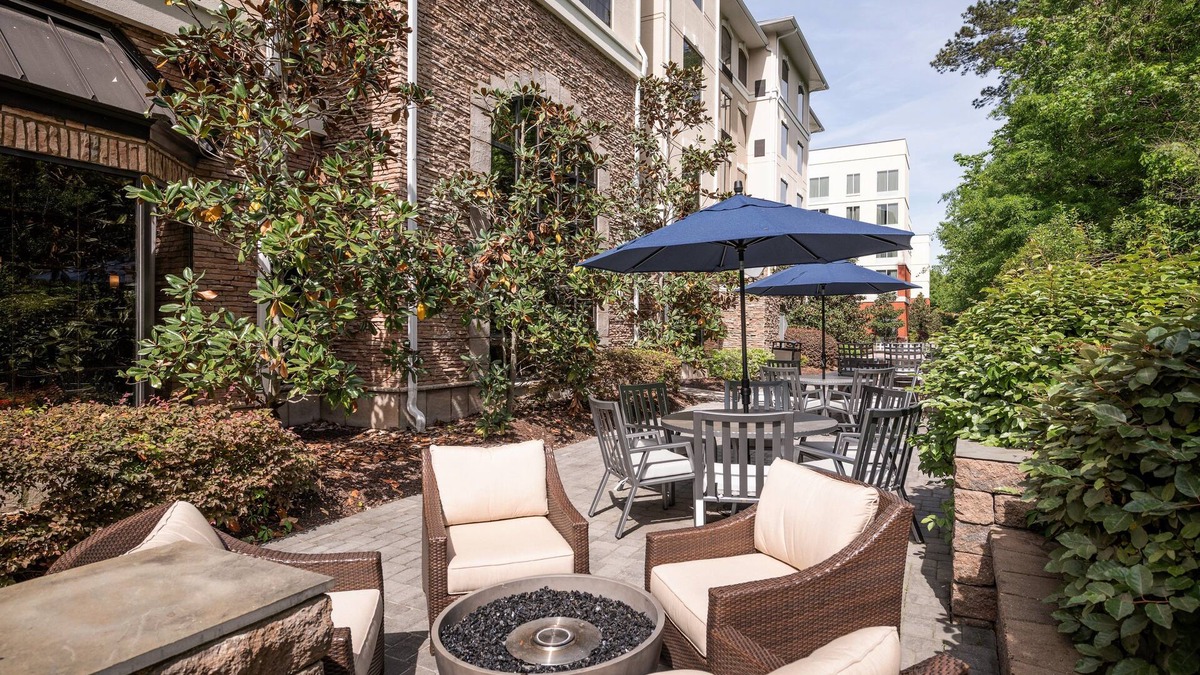 North Charleston Hotel | Staybridge Suites North Charleston by IHG
