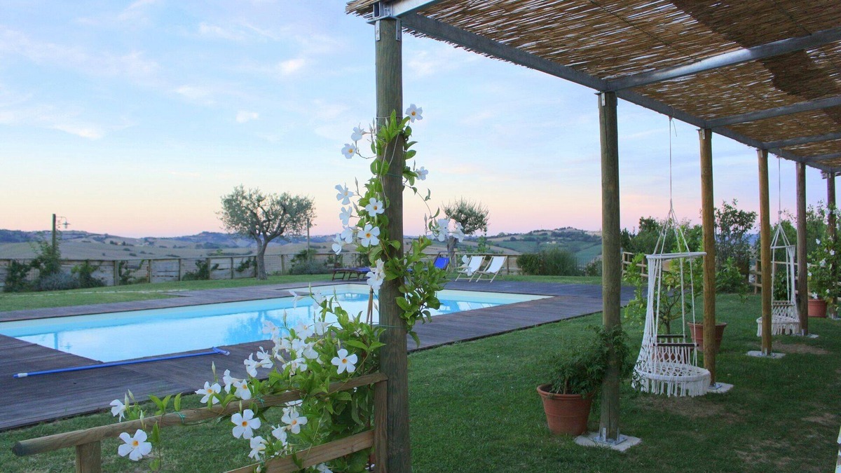 Fratte Rosa Other | Staying in a traditional farmhouse inside our winery