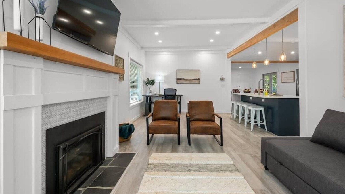 Carrolls House | #StayInMyDistrict Kalama Retreat