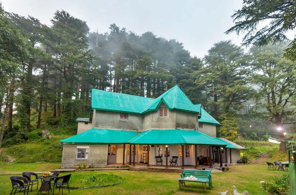 Dalhousie Villa | StayVista at 8Oaks