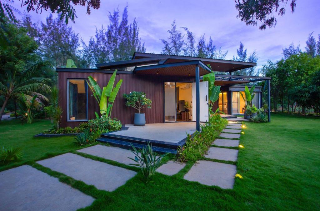 Akkalenahalli Mallena - Halli Villa | StayVista at Cargo Haus The Luxury Collection