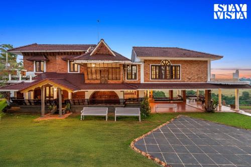 Kottayam Villa | StayVista at Lakshmipuram Palace with Pool,WiFi