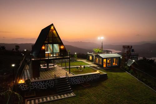 Bhor Villa | StayVista at Peak & Paddle with Lake View