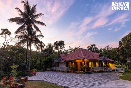 Madhapur Villa | StayVista at Tarang - The Nest 3BR with Lawn, AC, BBQ and Comp Breakfast- Coorg